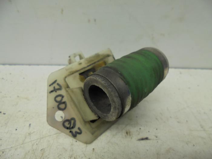 Cooling fan resistor Opel Corsa 13256565