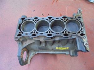 Used Connecting rod Opel Agila Price on request offered by N Kossen Autorecycling BV