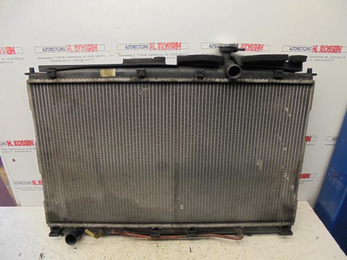 Usagé Radiateur Hyundai Santafe Prix sur demande proposé par N Kossen Autorecycling BV