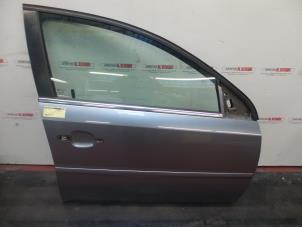 Używane Drzwi prawe przednie wersja 4-drzwiowa Opel Vectra Cena na żądanie oferowane przez N Kossen Autorecycling BV