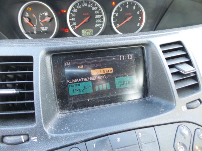 Begagnade Innerdisplay Nissan Primera (P12) 2.0 16V CVT Pris på förfrågan erbjuds av N Kossen Autorecycling BV