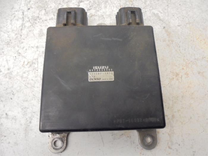 Used Engine management computer Opel Vectra C Caravan 3.0 CDTI V6 24V Price on request offered by N Kossen Autorecycling BV