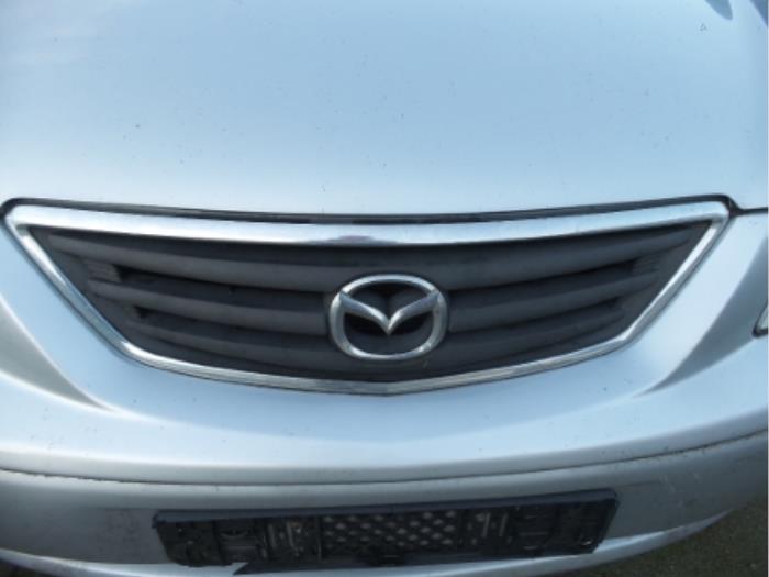 Begagnade Grill Mazda MPV (LW19/69) 2.0 16V Pris på förfrågan erbjuds av N Kossen Autorecycling BV