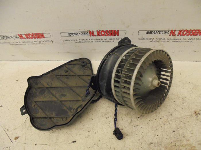 Motor de ventilador de calefactor de un Chrysler Voyager 2007