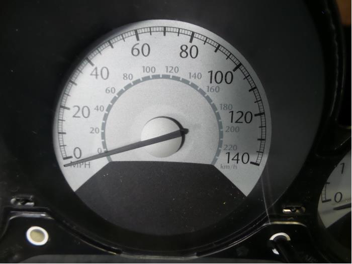 Instrument panel from a Chrysler Sebring 2007
