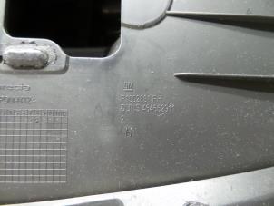 Usados Tapizado de puerta de 4 puertas derecha delante Opel Corsa Precio de solicitud ofrecido por N Kossen Autorecycling BV