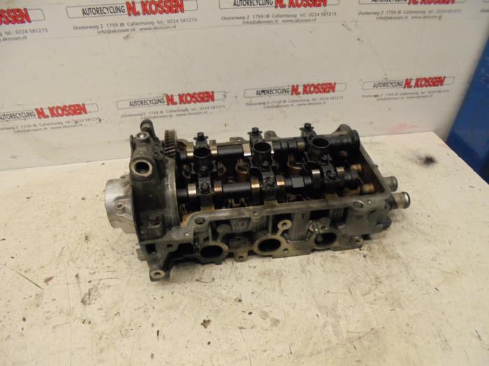 Begagnade Topplock Daihatsu Cuore Pris på förfrågan erbjuds av N Kossen Autorecycling BV