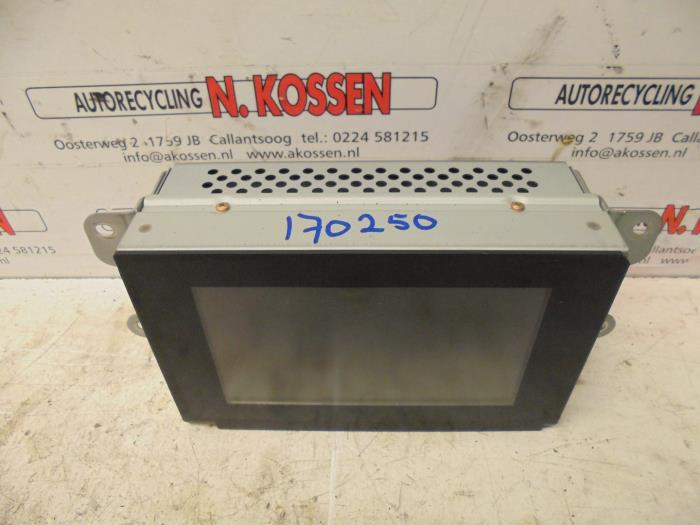 Begagnade Innerdisplay Nissan Almera Tino (V10M) 1.8 16V Pris på förfrågan erbjuds av N Kossen Autorecycling BV