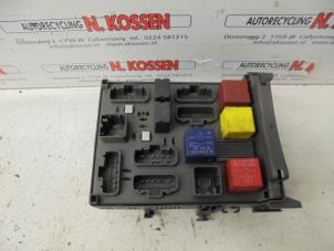 Used Fuse box Renault Espace (JK) 2.0 16V Turbo Price on request offered by N Kossen Autorecycling BV