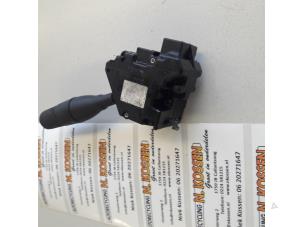 Used Indicator switch Renault Clio Price on request offered by N Kossen Autorecycling BV