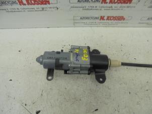 Used Sliding door motor, right Chrysler Voyager Price on request offered by N Kossen Autorecycling BV