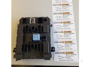Used Fuse box Peugeot 607 (9D/U) 2.2 16V Price on request offered by N Kossen Autorecycling BV