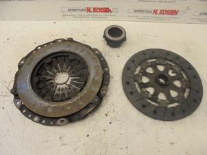 Used Clutch kit (complete) BMW 3-Serie Price on request offered by N Kossen Autorecycling BV