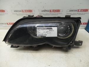 Used Headlight, left BMW 3 serie Touring (E46/3) 318i 16V Price on request offered by N Kossen Autorecycling BV