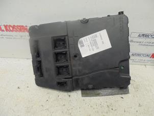 Used Fuse box Renault Megane II Grandtour (KM) 1.6 16V Price on request offered by N Kossen Autorecycling BV
