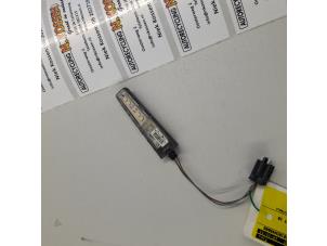 Used Indicator, left BMW 5 serie (E60) 525d 24V Price on request offered by N Kossen Autorecycling BV