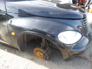Used Front wing, right Chrysler PT Cruiser 2.0 16V Price on request offered by N Kossen Autorecycling BV