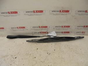 Used Wiper blade Volvo XC70 (SZ) XC70 2.4 T 20V Price on request offered by N Kossen Autorecycling BV