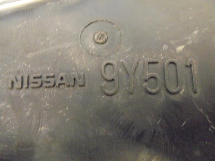 Cuerpo de filtro de aire de un Nissan Murano (Z51) 3.5 V6 24V 4x4 2006