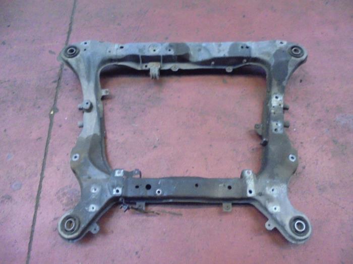Usados Subchasis Volvo XC90 I 2.9 T6 24V Precio de solicitud ofrecido por N Kossen Autorecycling BV
