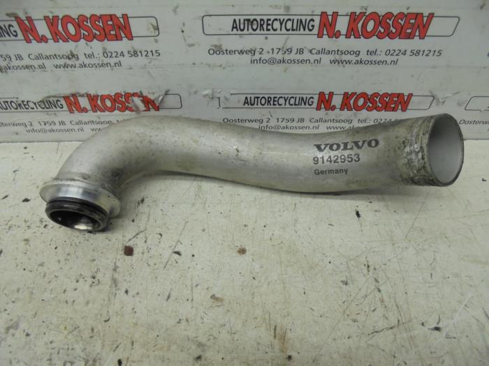 Used Turbo pipe Volvo XC90 I 2.9 T6 24V Price on request offered by N Kossen Autorecycling BV