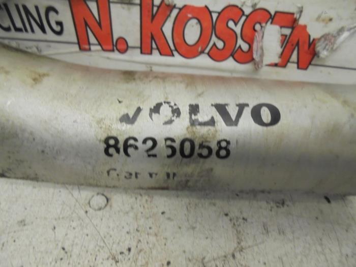 Used Turbo pipe Volvo XC90 I 2.9 T6 24V Price on request offered by N Kossen Autorecycling BV