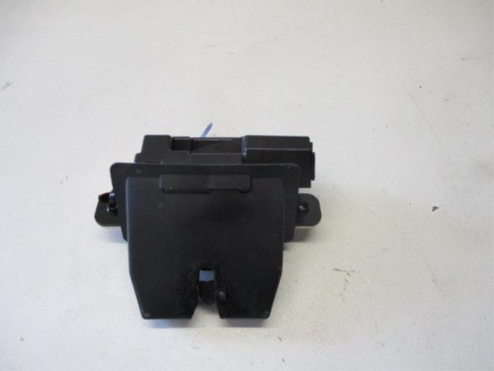 Ford Fiesta Boot lid lock mechanisms stock
