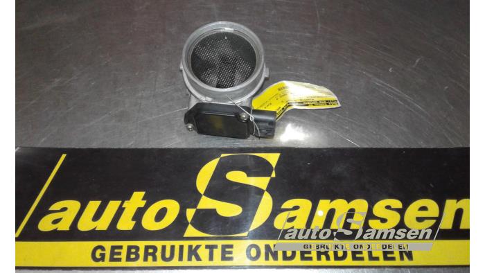 Begagnade Luftflödesmätare Opel Vectra C 2.2 16V Pris € 50,00 Marginaltabell erbjuds av Auto Samsen B.V.