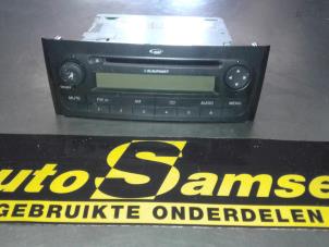 Używane Radioodtwarzacz CD Fiat Grande Punto (199) 1.4 Cena € 75,00 Procedura marży oferowane przez Auto Samsen B.V.