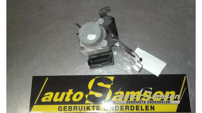 Begagnade ABS-pump Fiat Punto Evo (199) 1.2 Euro 5 Pris € 100,00 Marginaltabell erbjuds av Auto Samsen B.V.