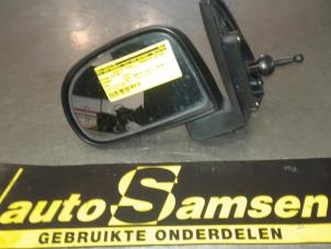 Gebrauchte Außenspiegel links Hyundai Atos 1.0 12V Preis € 25,00 Margenregelung angeboten von Auto Samsen B.V.