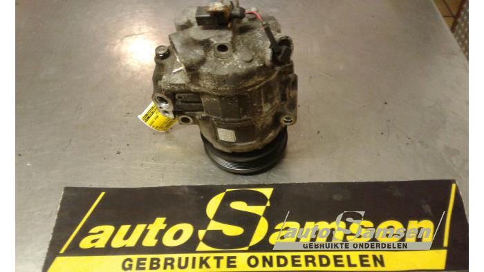 Usagé Pompe clim Volkswagen Fox (5Z) 1.4 16V Prix € 75,00 Règlement à la marge proposé par Auto Samsen B.V.