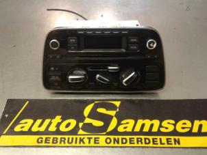 Used Radio CD player Volkswagen Up! (121) 1.0 12V 60 Price € 150,00 Margin scheme offered by Auto Samsen B.V.