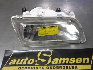 Gebrauchte Scheinwerfer rechts Volvo V40 (VW) 1.8 16V Preis € 40,00 Margenregelung angeboten von Auto Samsen B.V.
