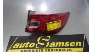 Used Taillight, right Renault Clio IV (5R) 0.9 Energy TCE 90 12V Price € 50,00 Margin scheme offered by Auto Samsen B.V.