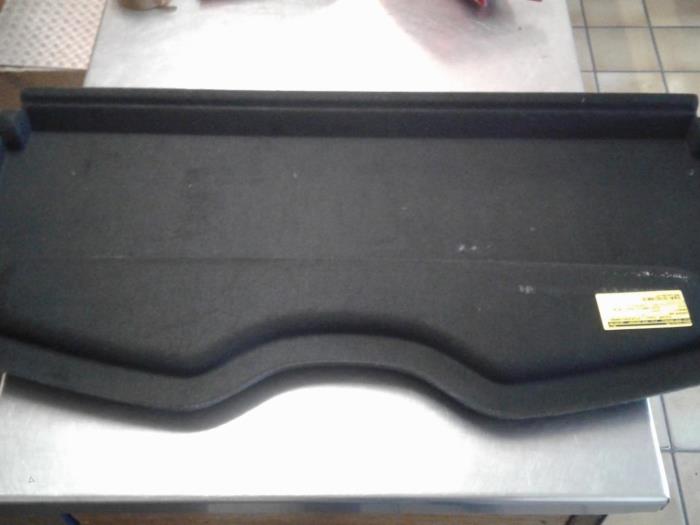 Parcel shelf from a Renault Clio III (BR/CR) 1.2 16V TCe 100 2009