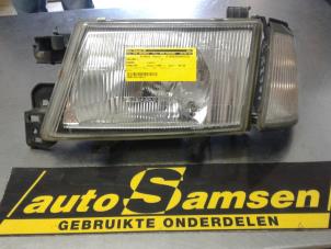 Używane Reflektor lewy Subaru Forester (SF) 2.0 16V S-Turbo Cena € 50,00 Procedura marży oferowane przez Auto Samsen B.V.