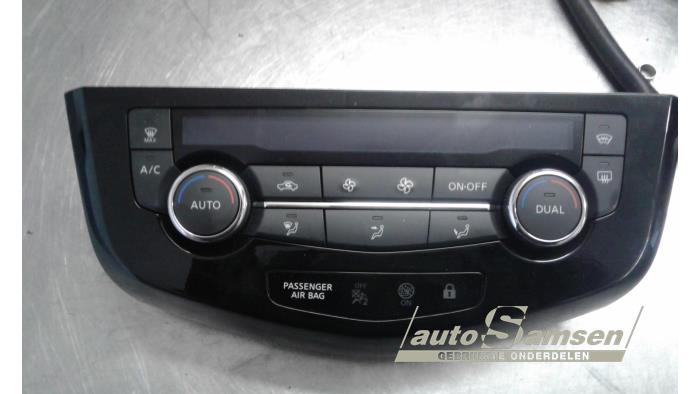 Begagnade Värmekontrollpanel Nissan Qashqai (J11) 1.2 DIG-T 16V Pris € 75,00 Marginaltabell erbjuds av Auto Samsen B.V.