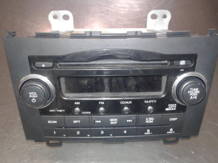 Radio/Lecteur CD d'un Honda CR-V (RE) 2.2 i-CTDi 16V 2008