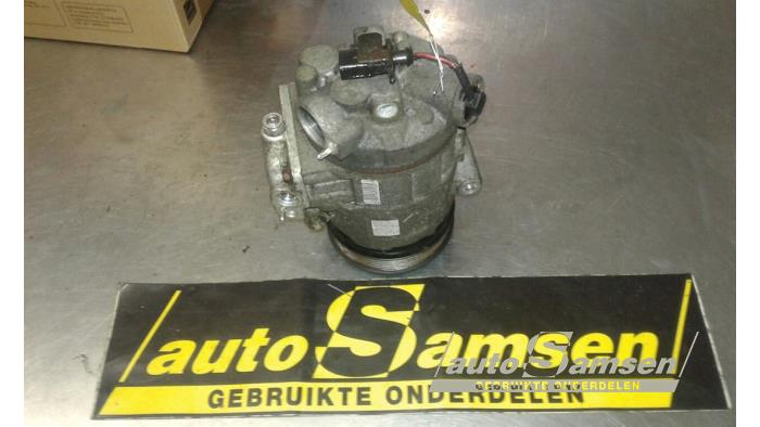 Usagé Pompe clim Seat Ibiza III (6L1) 1.4 16V 75 Prix € 50,00 Règlement à la marge proposé par Auto Samsen B.V.