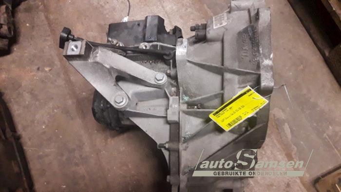 Gebrauchte Getriebe Ford C-Max (DM2) 1.6 16V Preis € 300,00 Margenregelung angeboten von Auto Samsen B.V.