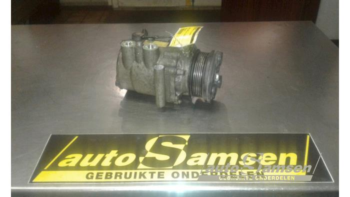 Usagé Pompe clim Ford StreetKa Prix € 35,00 Règlement à la marge proposé par Auto Samsen B.V.