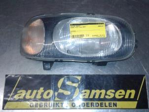 Used Headlight, right Suzuki Alto (RF410) 1.1 16V Price € 40,00 Margin scheme offered by Auto Samsen B.V.
