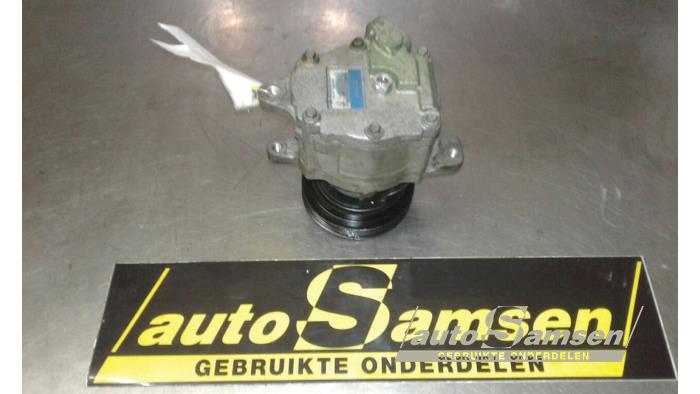 Usagé Pompe clim Daihatsu YRV (M2) 1.3 16V DVVT Prix € 75,00 Règlement à la marge proposé par Auto Samsen B.V.