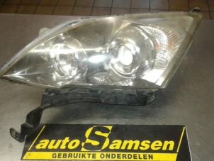 Used Headlight, right Honda CR-V (RE) 2.2 i-CTDi 16V Price € 100,00 Margin scheme offered by Auto Samsen B.V.