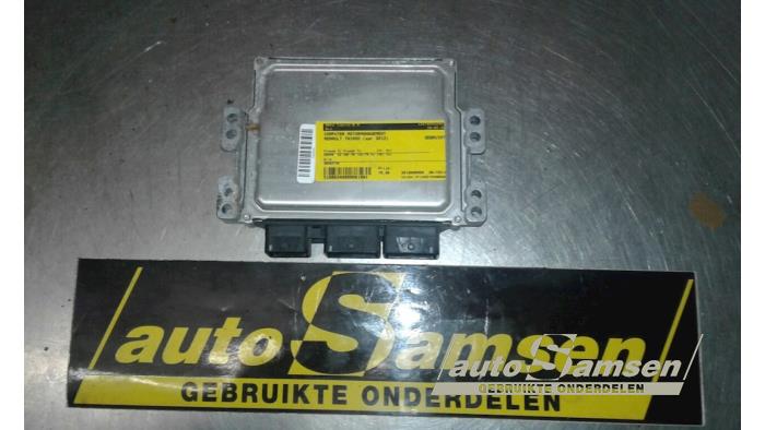 Used Engine management computer Renault Twingo II (CN) 1.5 dCi 90 FAP Price € 75,00 Margin scheme offered by Auto Samsen B.V.