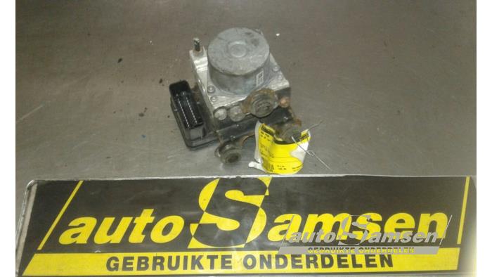 Begagnade ABS-pump Volkswagen Up! (121) 1.0 12V 60 Pris € 75,00 Marginaltabell erbjuds av Auto Samsen B.V.