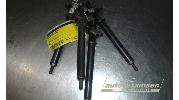 Usagé Injecteurs Citroen C4 Berline (LC) 2.0 HDi 16V 140 FAP Prix € 150,00 Règlement à la marge proposé par Auto Samsen B.V.