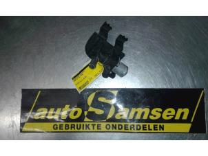 Used Mechanical heater valve Ford Ka I 1.3i Price € 25,00 Margin scheme offered by Auto Samsen B.V.