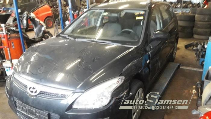 Gebrauchte Klimapumpe Hyundai i30 Crosswagon (WWH) 1.6 CRDi 16V VGT HP Preis € 75,00 Margenregelung angeboten von Auto Samsen B.V.